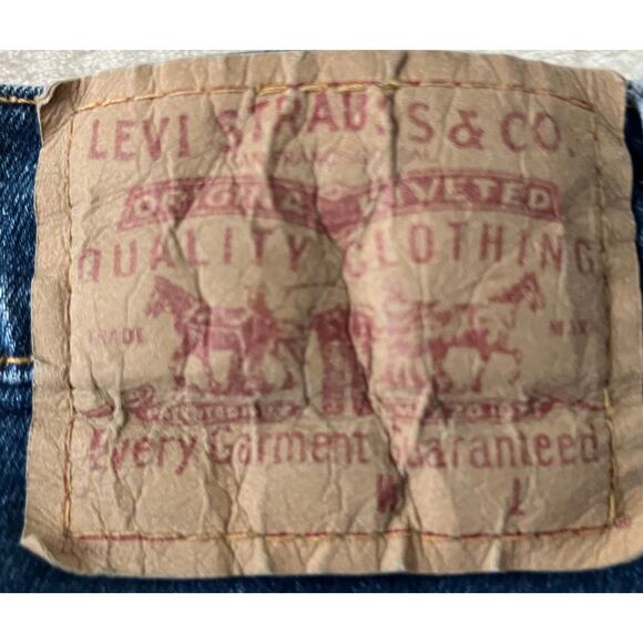 LEVI STRAUSS DENIM JEAN SHORT-SHORTS, JUNIORS, 13, BLUE, BELT LOOPS-ZIP/BUTTON - Picture 9 of 11